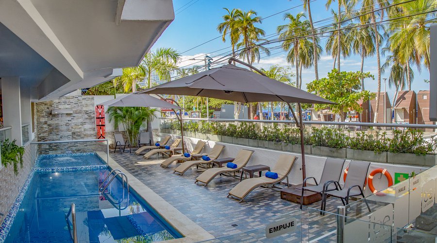 Hotel Be La Sierra Santa Marta frente al mar en El Rodadero | Novolandia Tours